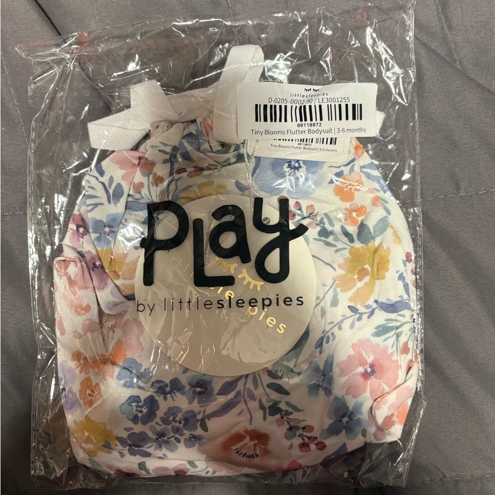 Little Sleepies Floral bodysuit 3-6m